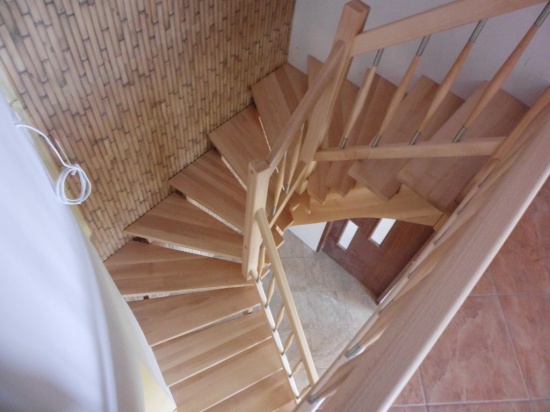 SCHODY z  drewna -POLECAM!!!